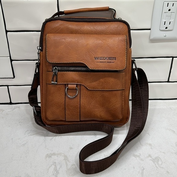 Weixer Crossbody Men’s Shoulder Bag Vintage Leather Vertical Hand Business NWOT - Picture 5 of 16